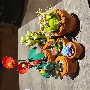 6 Out Of 9 Lego Botanical Tiny Flowers